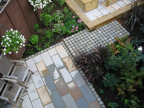 Garden Design using shot blasted sandstone