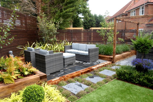 garden lounge area